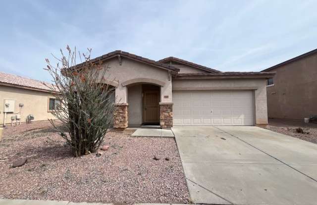 SPACIUS 4 BEDROOM 2 BATHROOM HOME IN PHOENIX - 2409 North 92nd Lane, Phoenix, AZ 85037