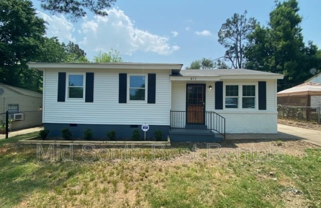 877 Ledbetter Ave (South Memphis) - 877 Ledbetter Avenue, Memphis, TN 38109