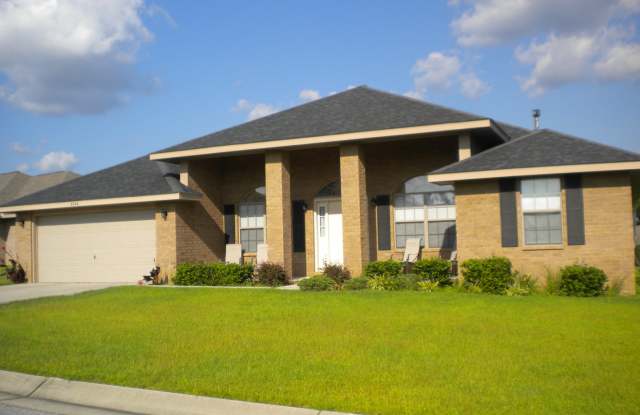 Beautiful 4BR/2BA home in North Central Pensacola.