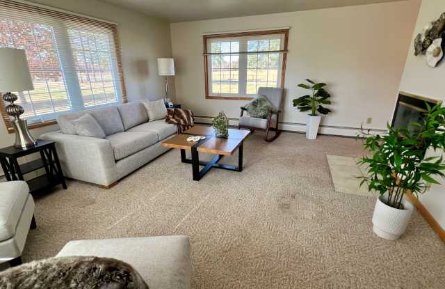 Photo of 3035 Martin Road