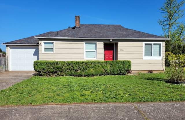Charming Rose Village Home on Corner Lot for Lease - 2703 R ST