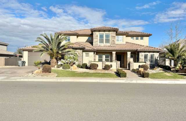 Photo of Gorgeous Resort Style Yard with pool  hot tub. 5-Bedroom 3.5 Bath Home!!