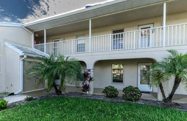 Coldeway Dr 220 #112