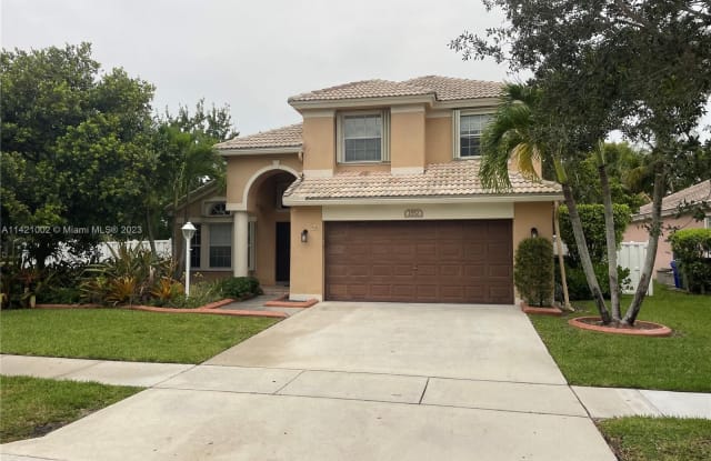 1552 NW 135th Ave - 1552 Northwest 135th Avenue, Pembroke Pines, FL 33028