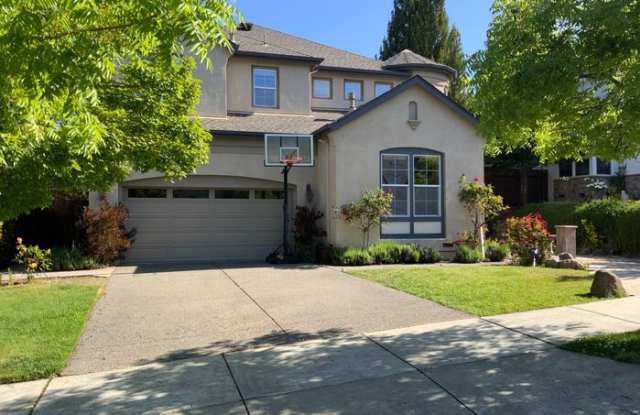 5881 Sailing Hawk Avenue