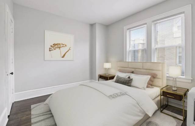 2901 James Avenue South