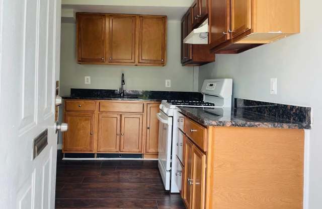 3015 Mary Avenue - 2