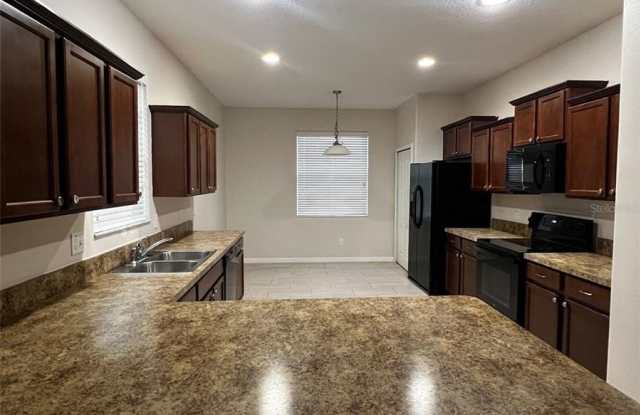 2616 CARRICKTON CIRCLE CIRCLE