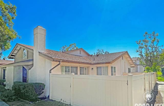 2B/2BA in the Westwood Community of Rancho Bernardo featuring Air Conditioning and 2-car detached garage