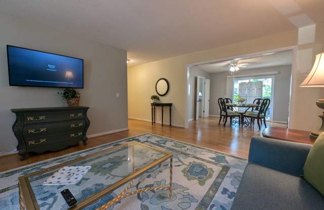 3600 Chateau Drive - 139#139