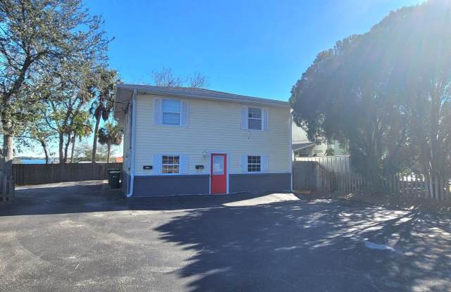 802 Forrest Avenue unit: A