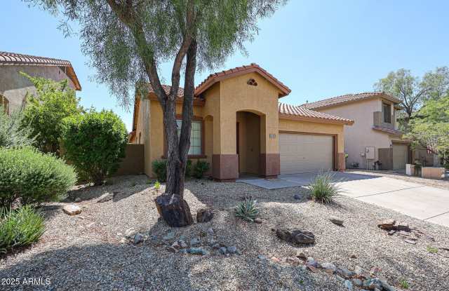 43337 N HEAVENLY Way