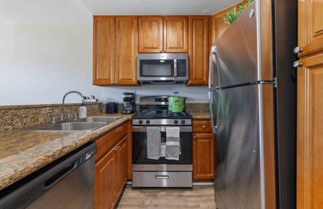 Woodland Trio Apartments