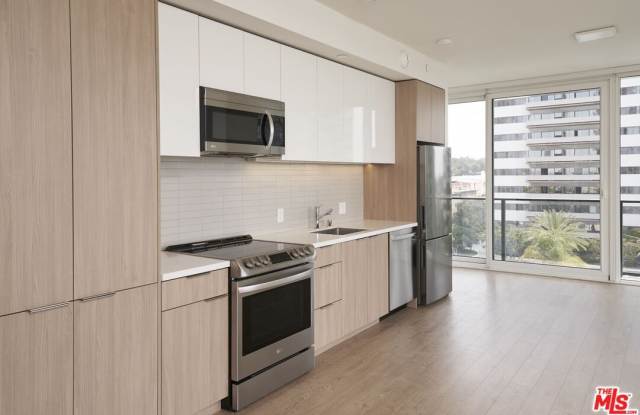 11750 SW Wilshire Blvd unit: 1612