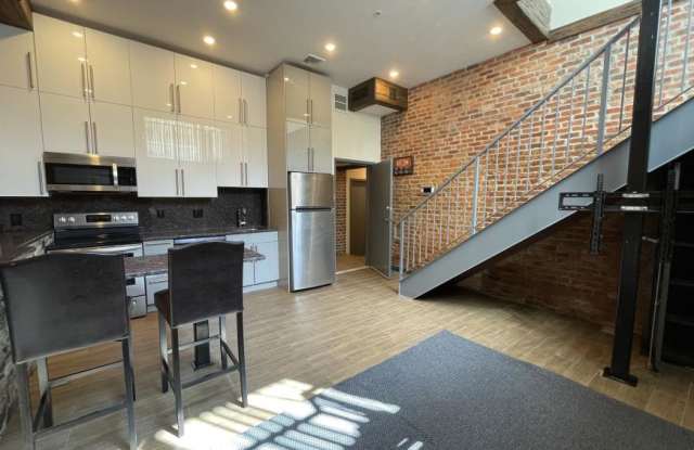 1034 Commonwealth Ave.