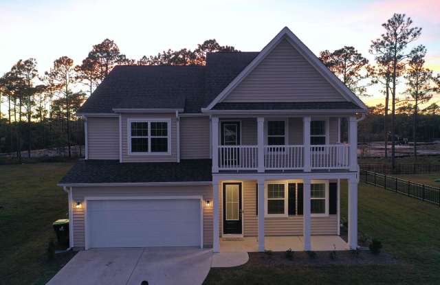 Photo of Prestigious 4 Bedroom Home on the Crystal Coast!!