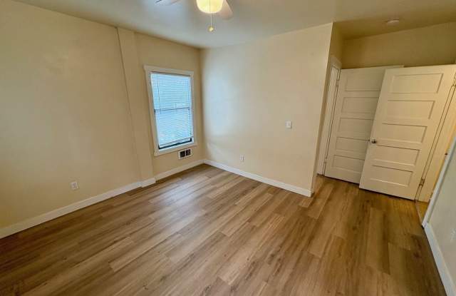 WESTLING RAINIER AVE S