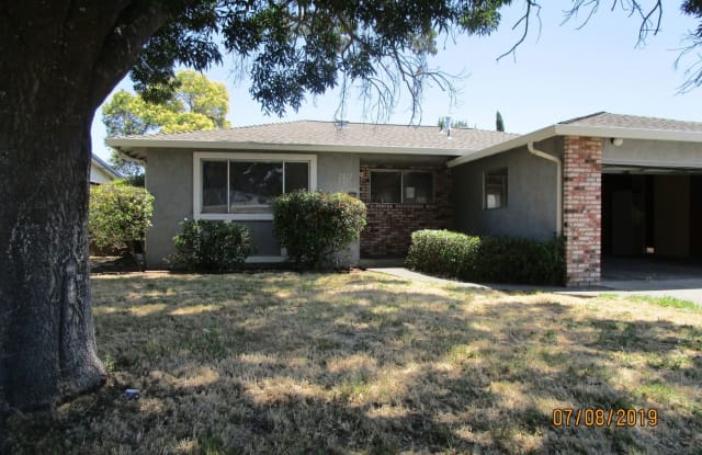 2812 Marigold - 2812 Marigold Drive, Fairfield, CA 94533