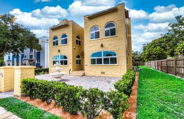 1429 19th Place unit: 1