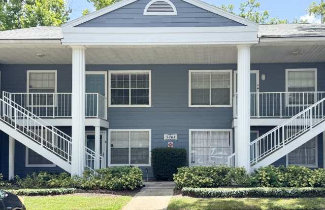Manors of Bryn Mawr 2 Bed 2 Bath Condo AVAILABLE NOW!