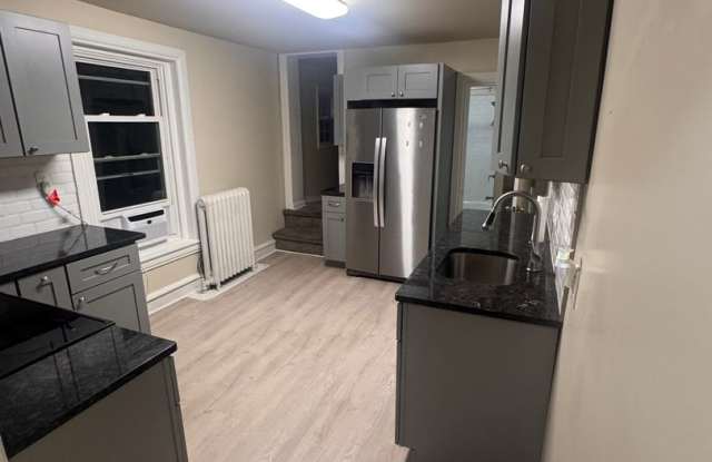 Photo of 4241 Main st