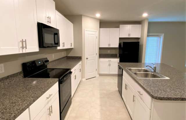 4105 Romano Busciglio St