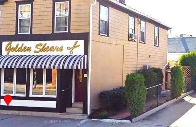 Photo of 513 Wood Street unit: 2