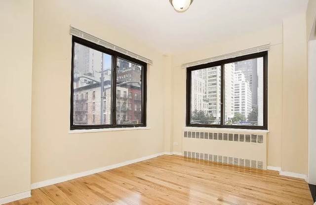 200 E 36th St Apt 3D