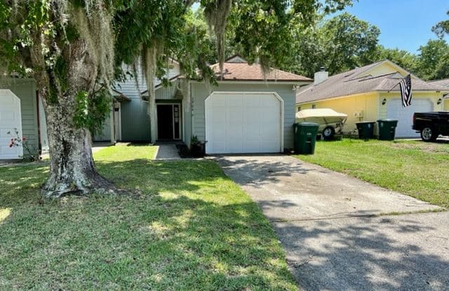 3904 Windridge Ct - 3904 Windridge Court, Jacksonville, FL 32257