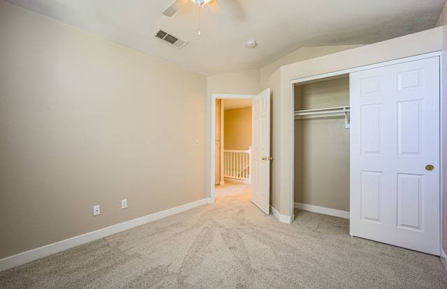 BEAUTIFUL 4 BEDROOM 3 BATH HOME LOCATED IN THE DESIRABLE SUMMERLIN AREA