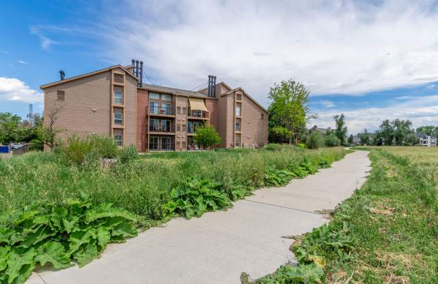 Charming 1 bedroom, 1 bath Condo