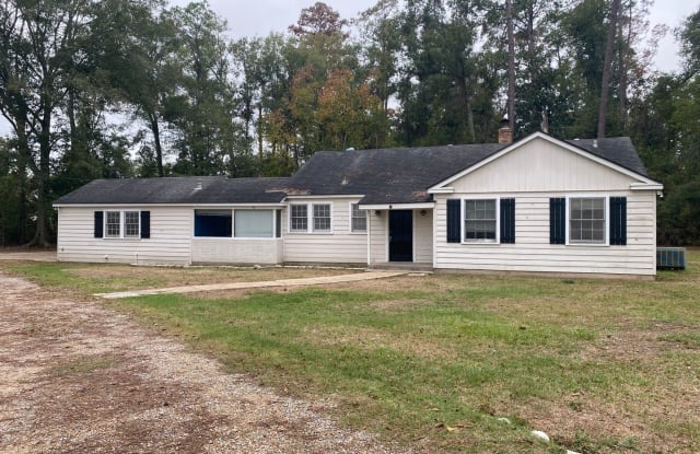 43015 W. Pleasant Ridge Drive - 43015 West Pleasant Ridge Road, Tangipahoa County, LA 70403