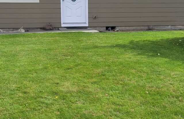 Photo of Cozy home on large lot w/fenced backyard