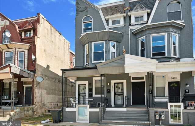 2021 N 33RD STREET