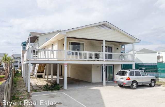 1407 Carolina Beach Ave N Unit 1 - 1407 Carolina Beach Avenue North, Carolina Beach, NC 28428