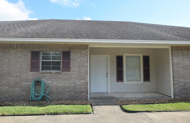 218 Fairview Ave - 218 Fairview Avenue, Sulphur, LA 70663