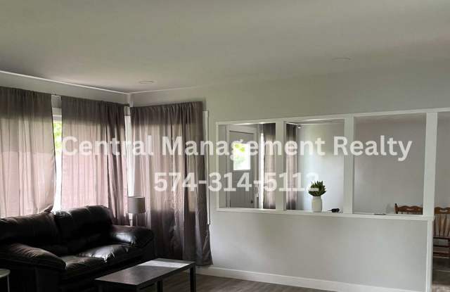 Updated 3 bedroom 1.5 bath home close to Notre Dame