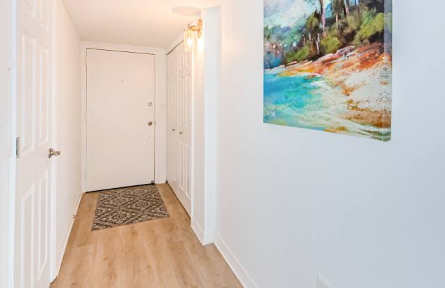 800 S Gulfview Blvd Apt 505