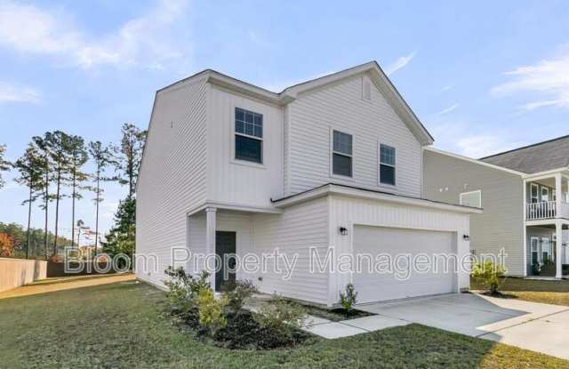 Photo of 247 Lucca Dr