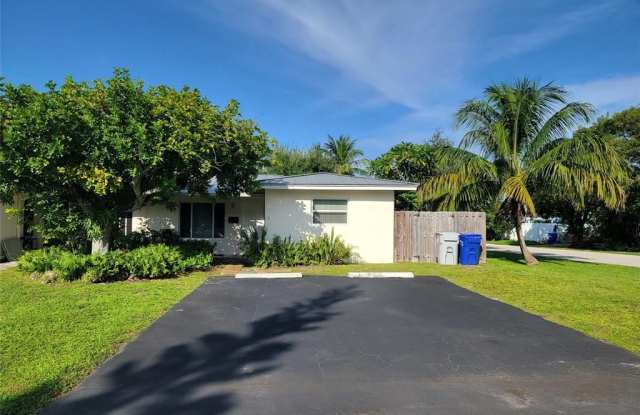 1601 SW 1st Ter - 1601 Southwest 1st Terrace, Pompano Beach, FL 33060