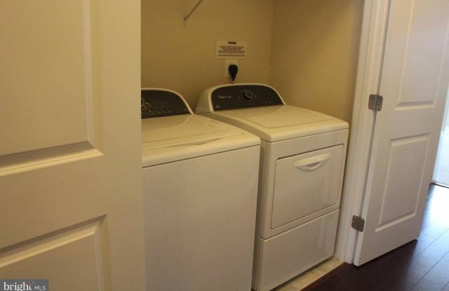 7546 MORRIS Street unit: 1