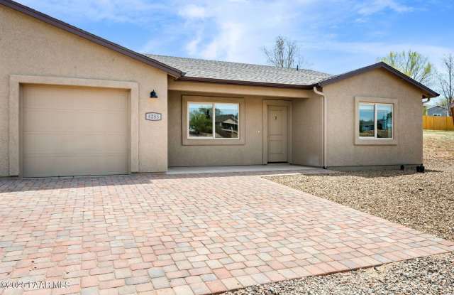 4285 N Viewpoint Drive