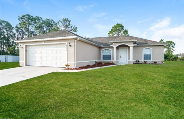 3511 30th ST SW - 3511 30th St SW, Lehigh Acres, FL 33976