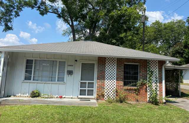 Photo of 1205 Christine Avenue apartment D