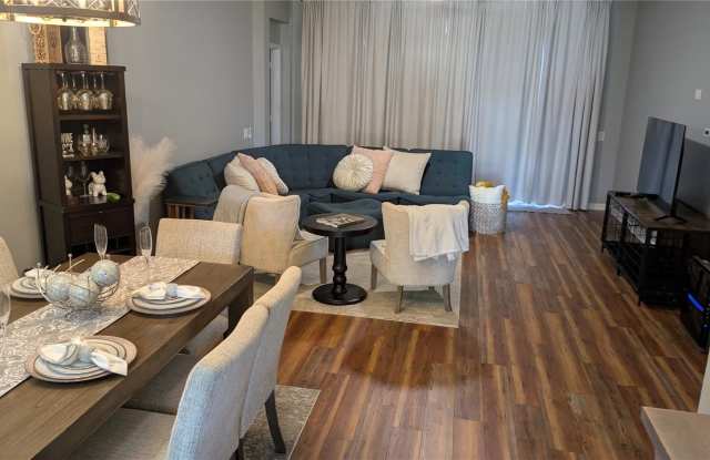 581 PAINTED LEAF DRIVE