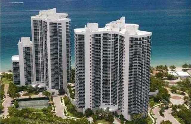 Photo of 3200 N Ocean Blvd