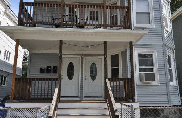 23 Montfern Avenue