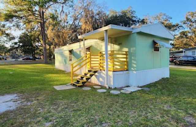 Photo of 20049 Suncrest Dr