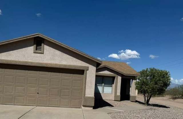 Photo of 1412 W Bronte Place