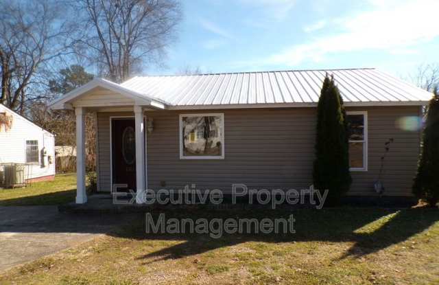 Photo of 1321 Woodward Road